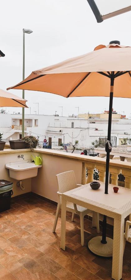 Kalispera Hotel Torre Lapillo Esterno foto